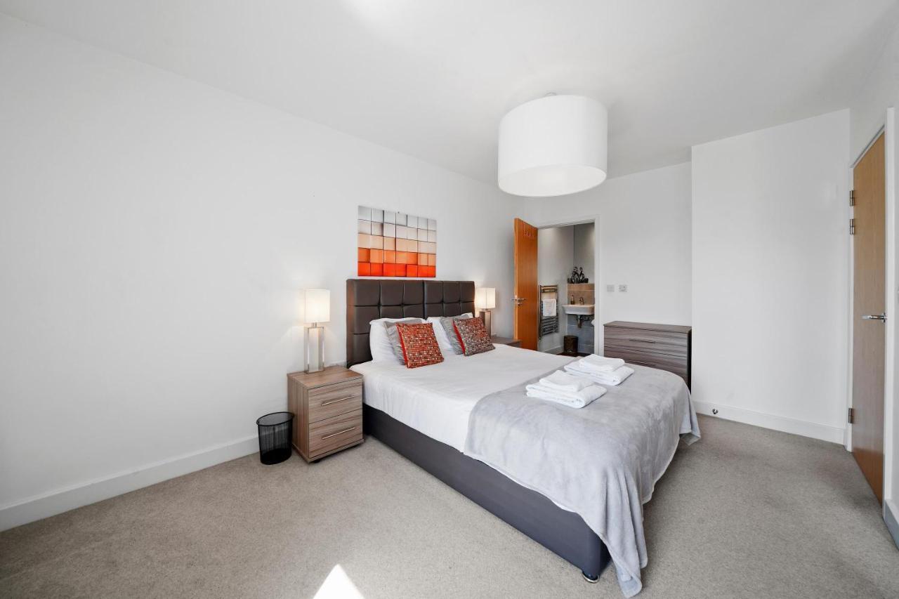 Kennet House Superior Serviced Apartment By Ferndale Reading Exteriör bild